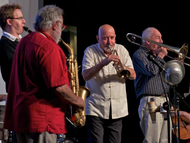 Noosa jazz events throughout town